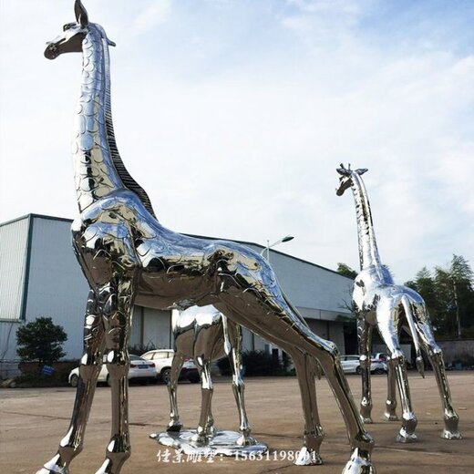天津北辰城市大型長頸鹿雕塑,幾何鹿